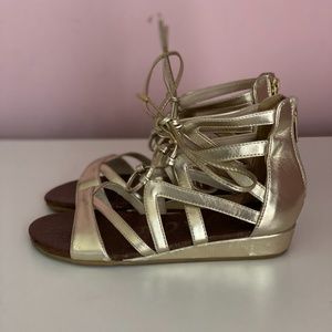 Big Girls Size 5 Sandals